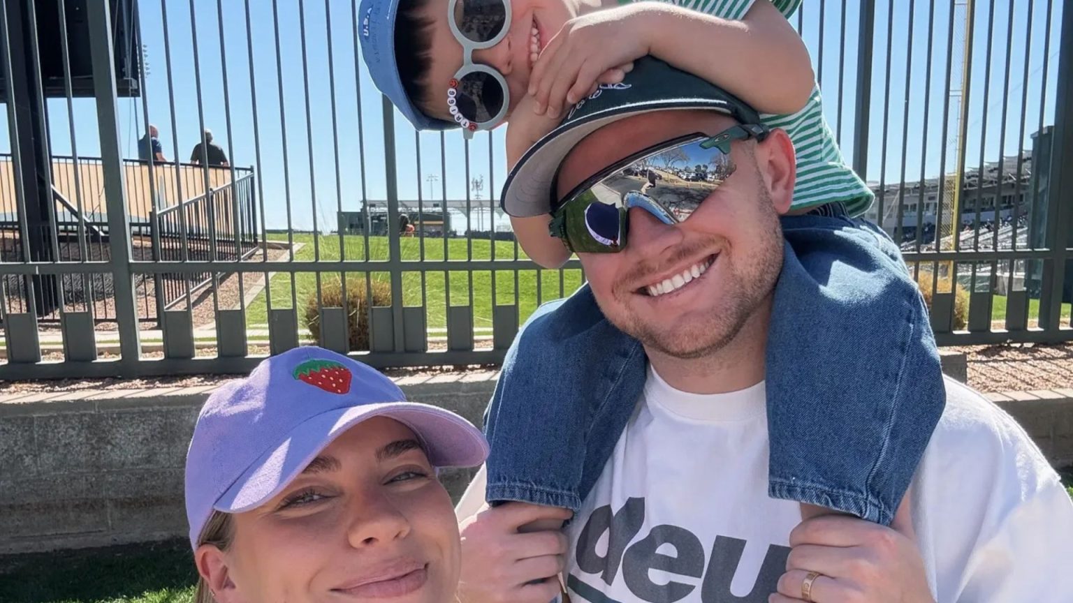 Parenting influencer Emile Kiser’s husband was ‘watching basketball after placing $25 bet as son, 3, drowned in pool’