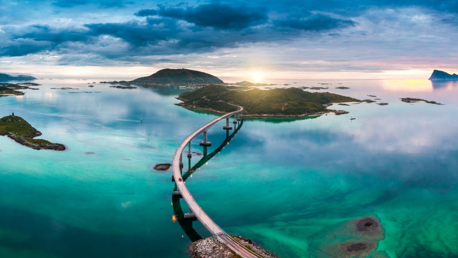 The only place in the world ‘without time’ is a beautiful island where the sun doesn’t set for 69 days in the summer