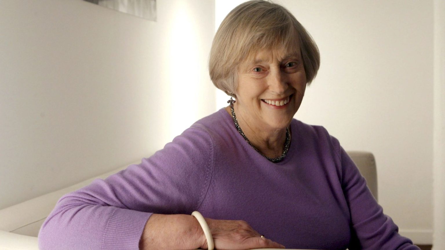 First female director general of MI5 Dame Stella Rimington dies aged 90 – The Sun