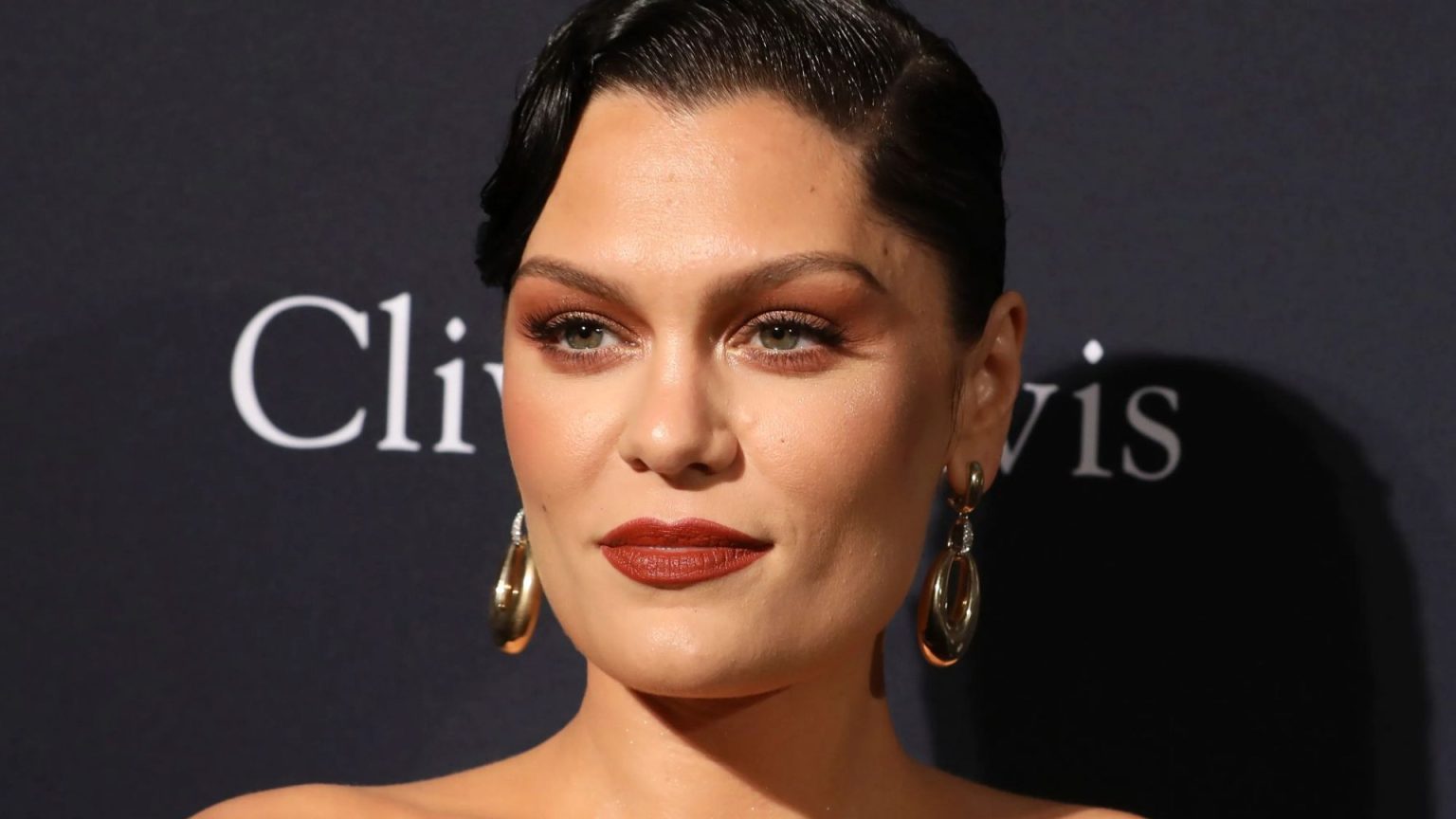 Jessie J reveals she needs ‘another surgery’ after breast cancer op and hospital dash