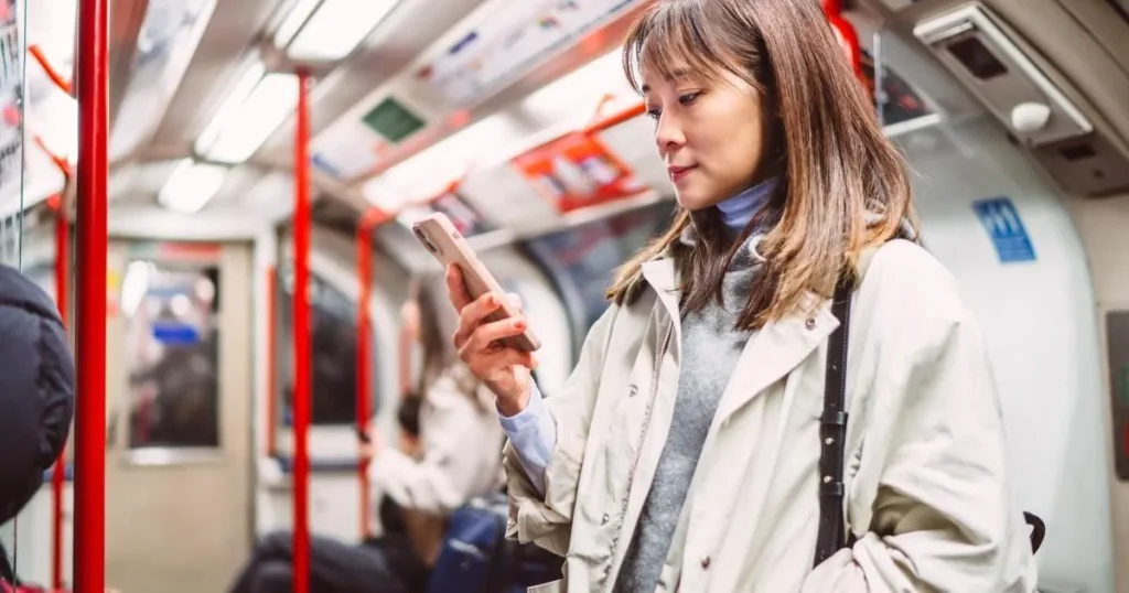 More Tube lines now have mobile phone coverage – here’s where