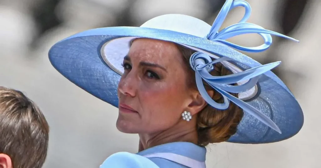 Kate stares down anti-monarchy protesters in London
