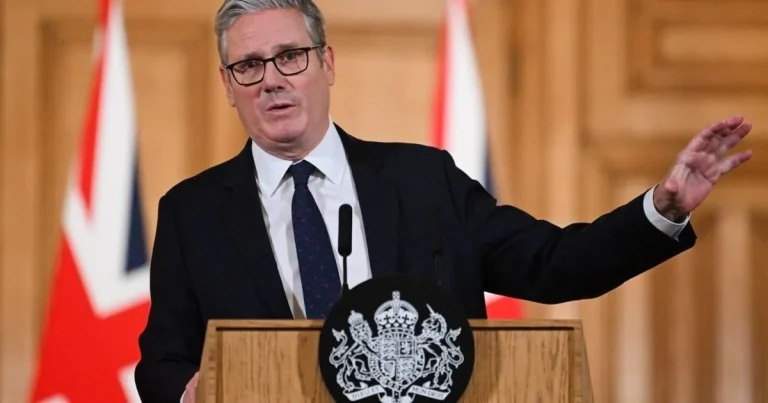 What happens if Keir Starmer resigns – and would it trigger a general election?