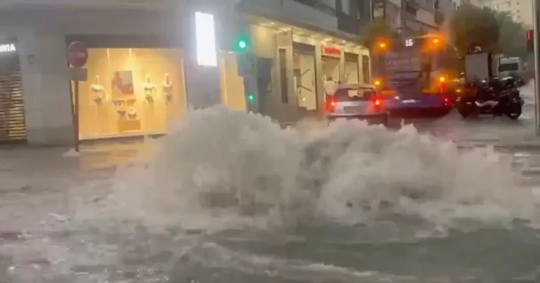 Roads turn into rivers at Spanish holiday hotspot after torrential downpours