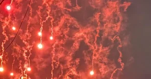 Red flares wreak fiery carnage leaving Londoners feeling like they are living in a ‘warzone’