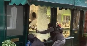 Sledgehammer gang jailed after £225,000 smash-and-grab jewellery raid