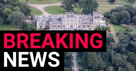Twelve people arrested after ‘extreme right-wing terror threat’ against Islamic event