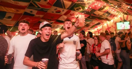 Hundreds of pubs will close for England World Cup game despite opening hour extension