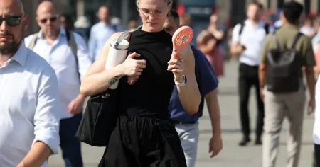 UK braces for another heatwave with 34C and tropical nights