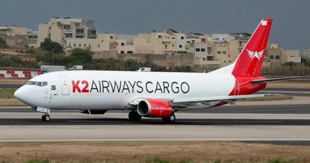 Flight tracker shows the eerie moment plane vanishes into the ocean