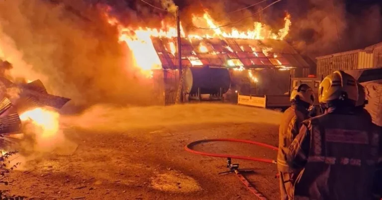 Inferno engulfs Essex industrial estate with residents told ‘keep windows shut’