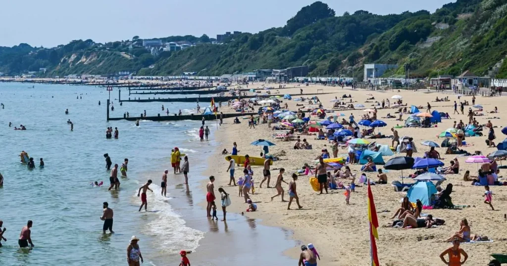 More sweltering nights to come as UK heatwaves break records for hitting 35C