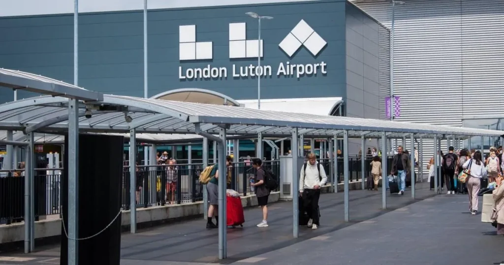 Lightning and floods leave holidaymakers stranded at major airport