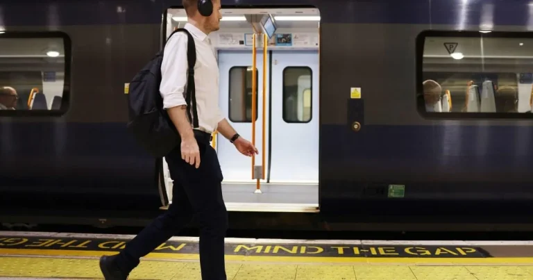 Charing Cross and Waterloo East reopened after engineering works