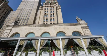 Woman dressed as courier killed ‘targetting Putin’s top brass’ in terror blast at Moscow private banquet