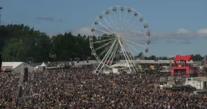 Hunt for man after ‘indecent act’ on Ferris wheel at Download Festival