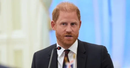 Prince Harry and others told to pay £9,500,000 to Daily Mail