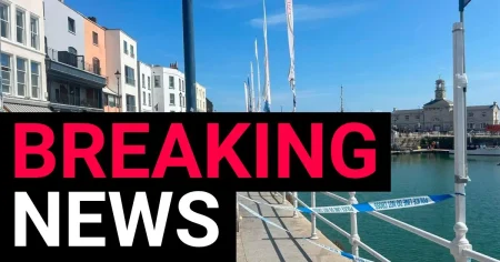 Man ‘in taxi’ killed in double stabbing in seaside town
