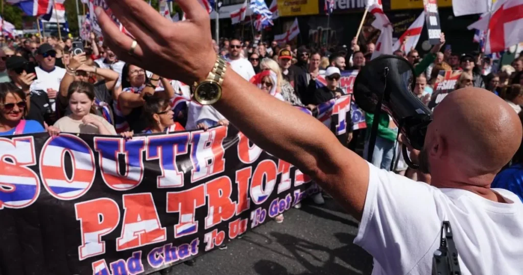 Man, 76, charged for ‘wearing face covering’ at Portsmouth protest