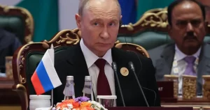 WW3 fears grow after Putin lifts 30-year ban on buying gas masks