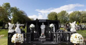 Row erupts after 30-tonne memorial appears next to giant headstone of ‘traveller king’
