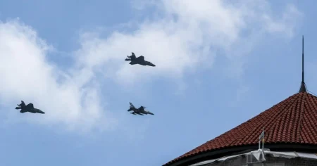 Poland warns people to ready ‘evacuation backpacks’ over rising Russia threat