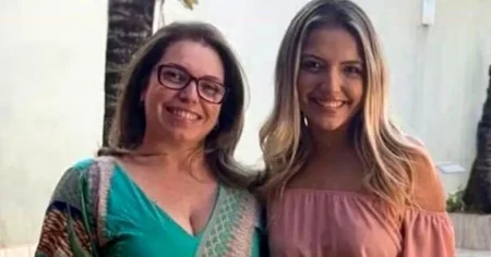 Mum and daughter both die from cancer 10 hours apart