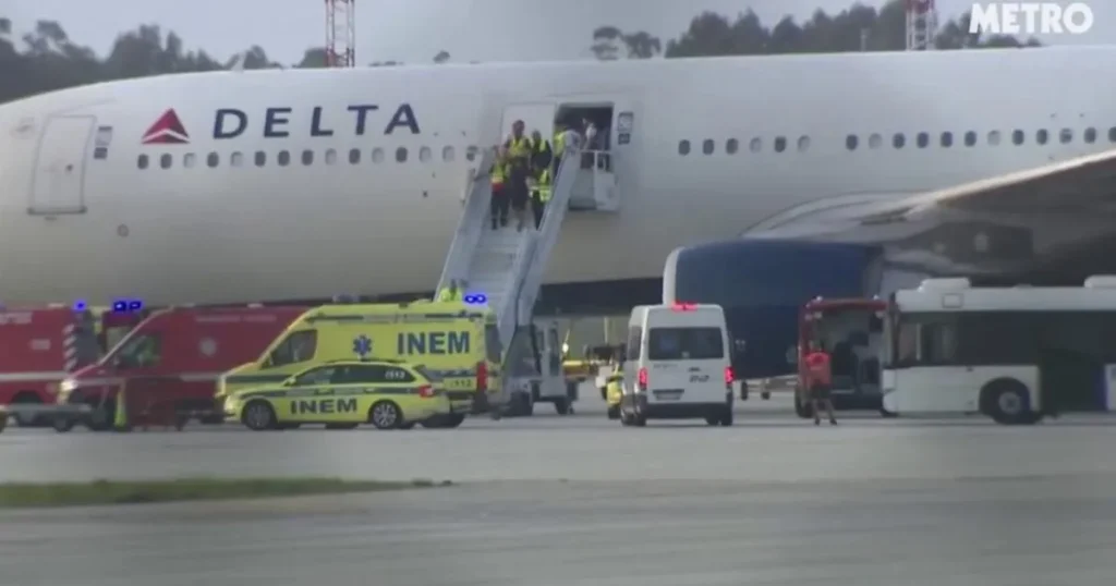 Delta plane passengers hospitalised after ‘smoke in the cabin’ forces emergency landing
