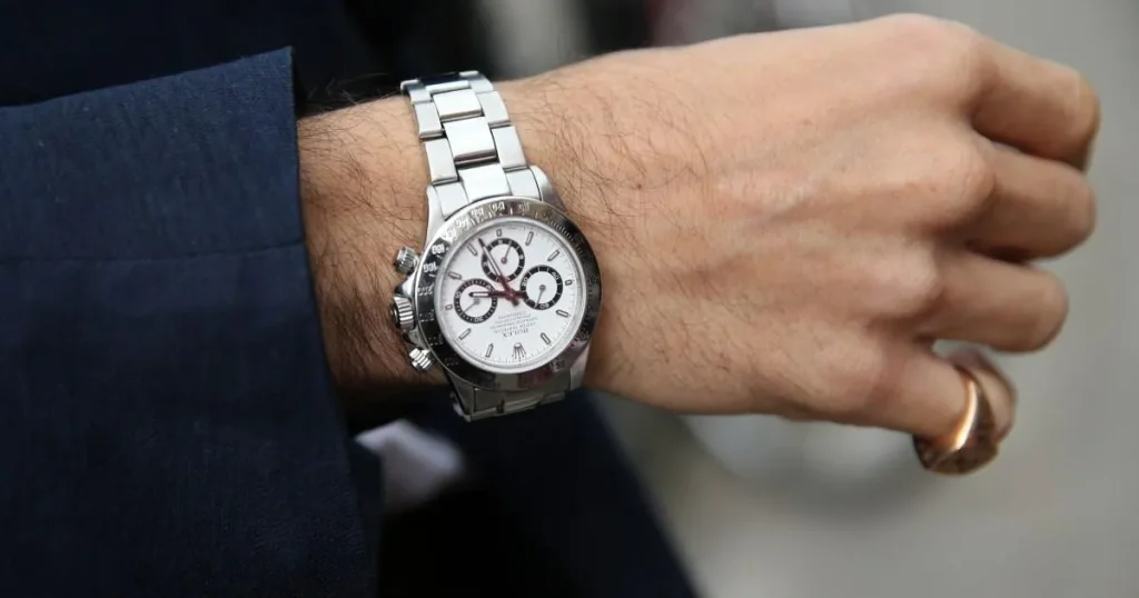 Gangs snatch £1,000,000 of luxury watches in London’s West End every month