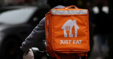 Just Eat apologises for hilarious AI-generated food pictures
