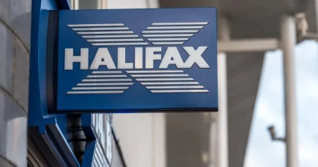 Major bank closes app as customers have until today to switch before service closes