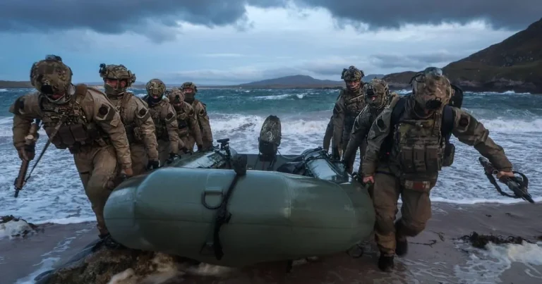 ‘Glaring gaps’ in military leave UK exposed to Russian attacks