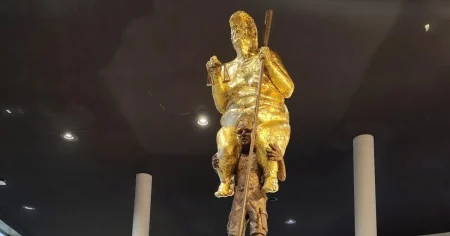 Naked statue of Donald Trump unveiled and it’s called the ‘Orange Plague’
