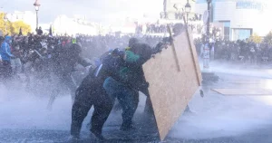 Schoolkids ‘storm the Bastille’ again as they take over Paris square