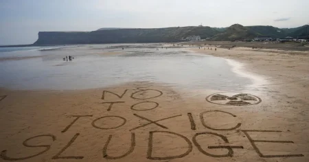 Toxic water spills pollute Britain’s waterways every 90 minutes