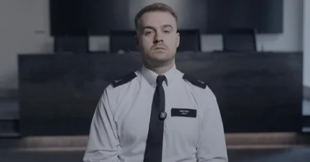 Super sleuth cop catches burglar thanks to one-word clue