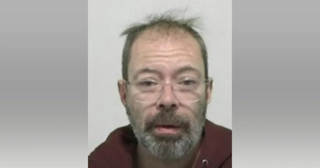 Sex offender ‘exposes himself at station’ weeks after being released from prison