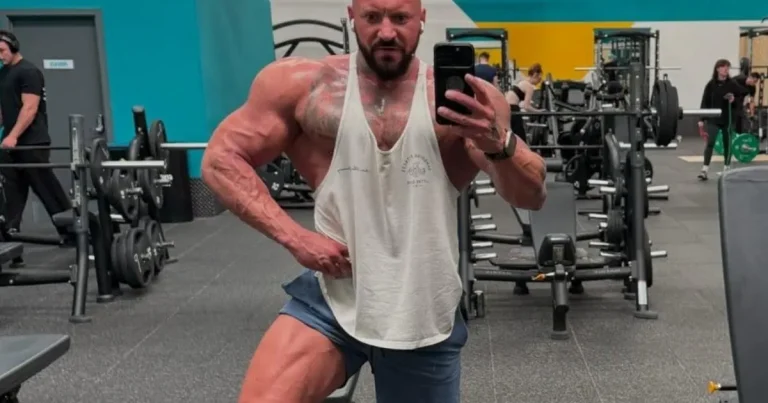 Bodybuilder dies after collapsing in front of fans on stage during competition