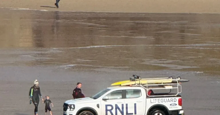 Dad ‘punched’ man who warned against entering sea with kids during Storm Austen