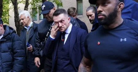 Tommy Robinson guilty of harassing Daily Mail journalists