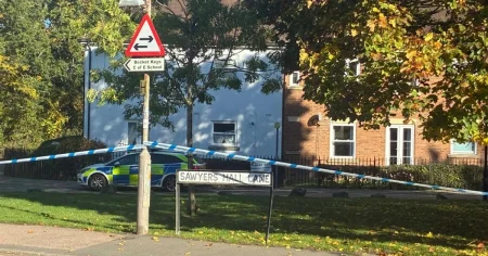 Neighbourhood evacuated and cordoned off after bomb squad called